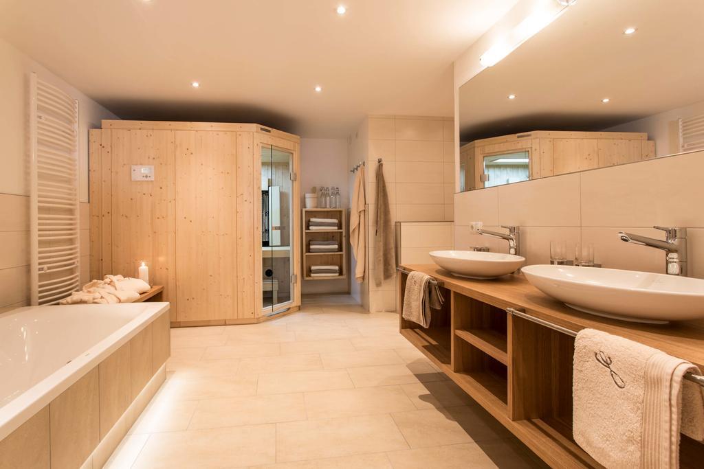 Slow Living Suite - Ferienwohnung Mit Privater Sauna & Garten Fiss Exterior photo